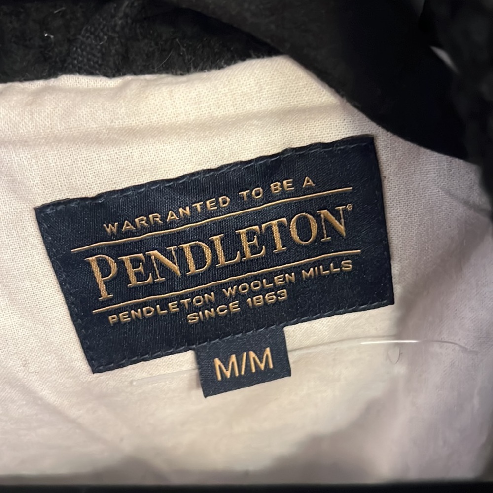 Men’s Pendleton Shearling Jacket Medium - image 2